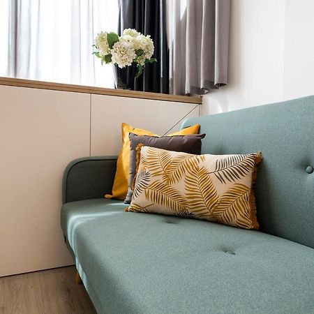 Sylvia 1M - Precioso Apartamento En Primera Linea De Mar - Centrico - Playa - Wifi Эмпуриабрава Экстерьер фото